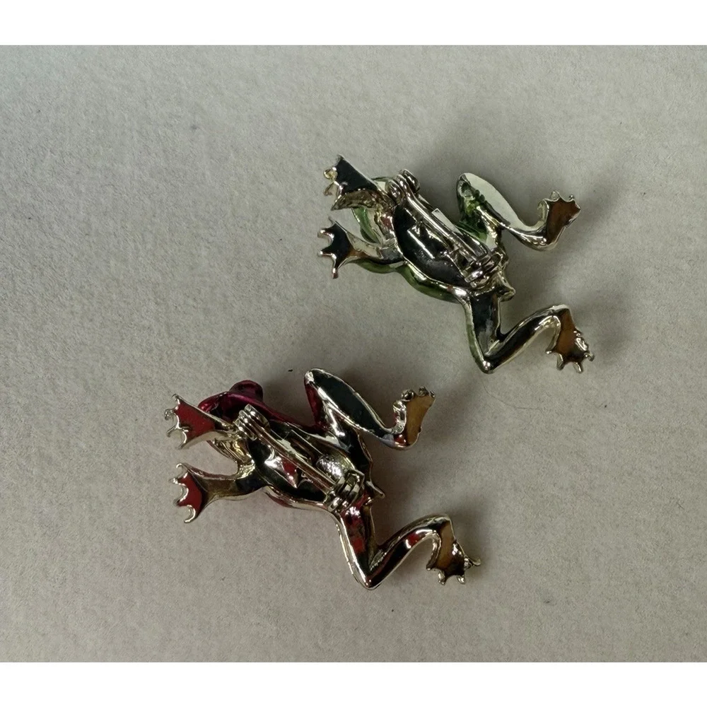 Frog Scatter Brooch Pin Set Red Green Enamel-Like Rhinestone Jeweled 2pc